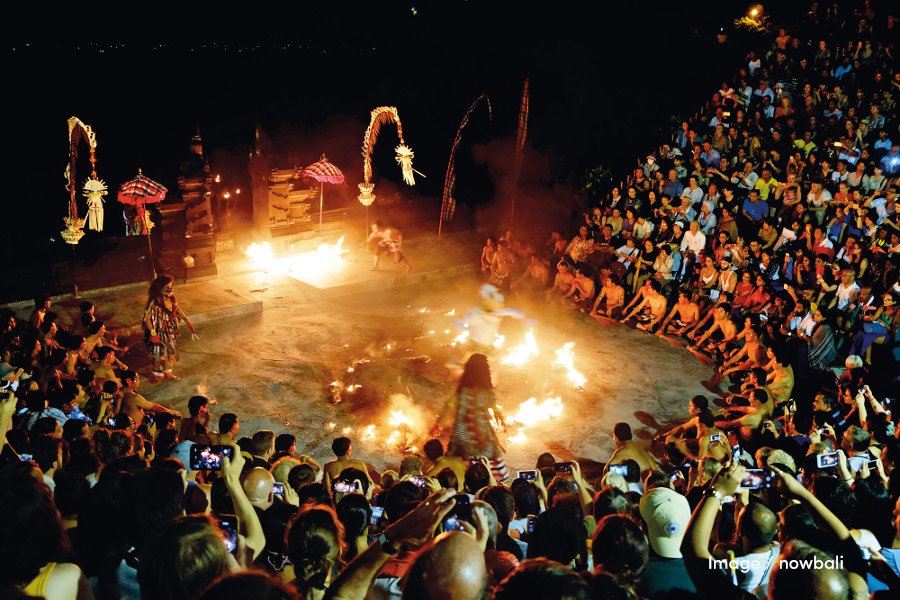 Kecak Dance: The Hypnotic Balinese Performance of Fire and Chant